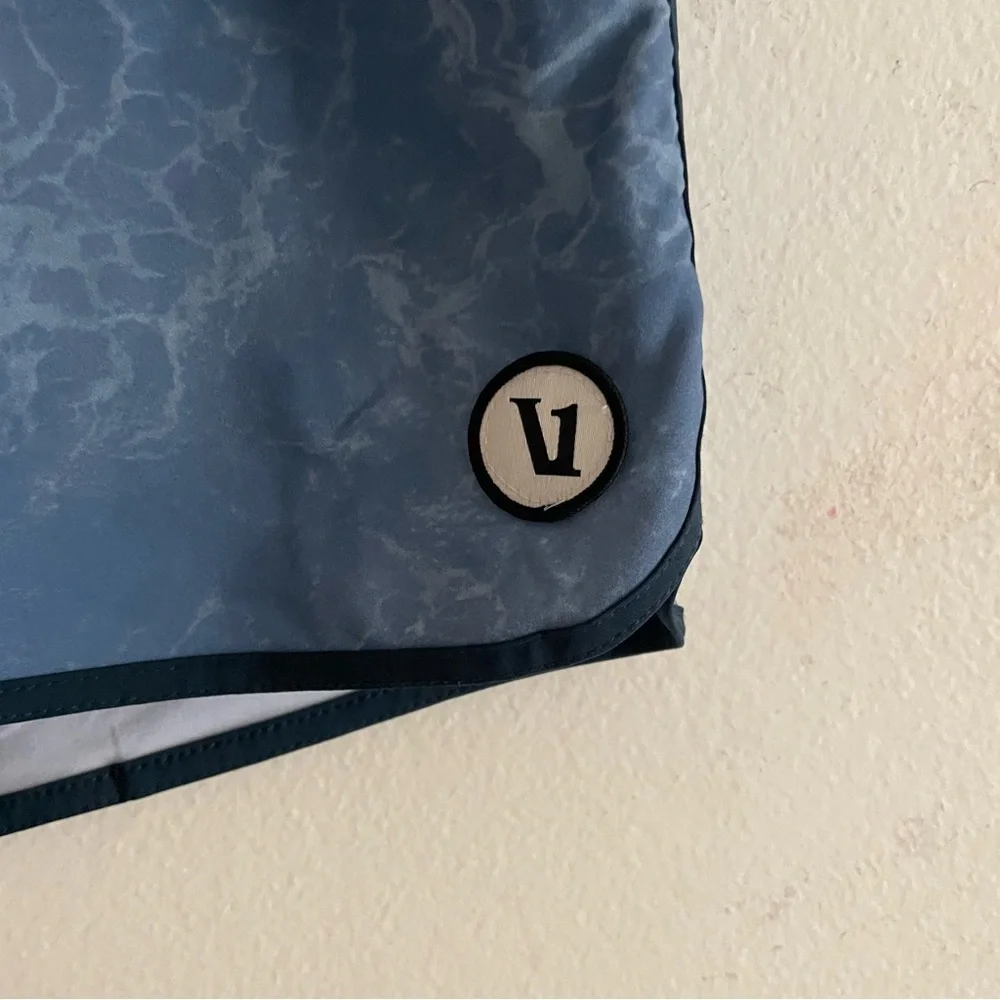 Vuori stylish ocean